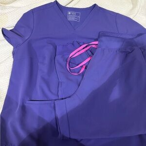 Figs Technical Collection Scrub Set in Purple